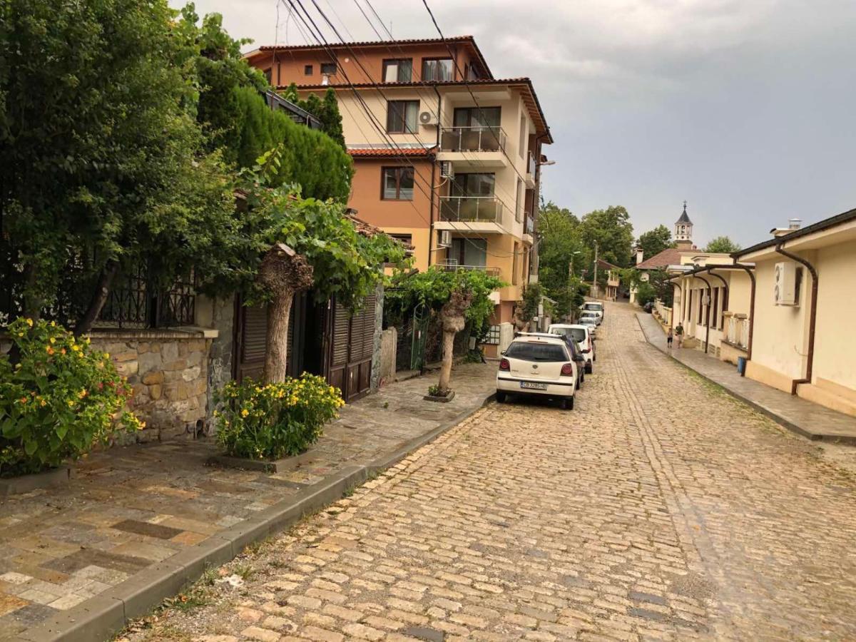 וליקו טורנובו Coziness And Comfort In The Old Town מראה חיצוני תמונה